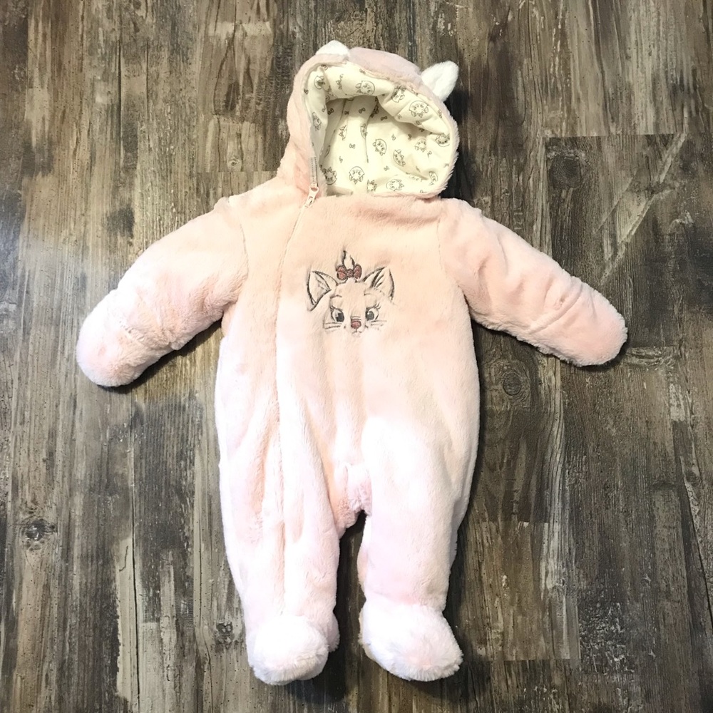 ❌SOLD❌ 3-6M Like New Disney Baby Aristocats Marie softest cute bunting footed - Picture 1 of 8